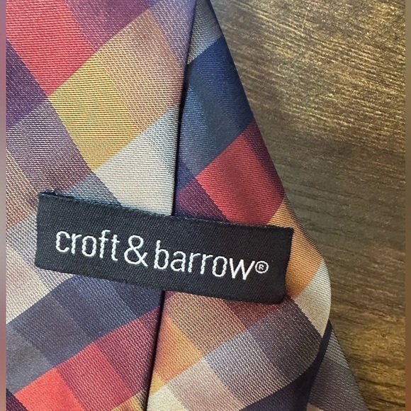 Croft & Barrow Geometric Multi-color Silk Tie - Picture 5 of 7